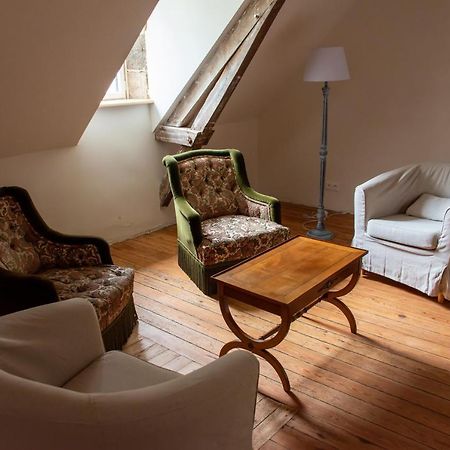 Chambres D'Hotes Chateau De Saint Etienne Du Bois Екстериор снимка