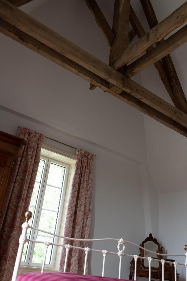 Chambres D'Hotes Chateau De Saint Etienne Du Bois Екстериор снимка